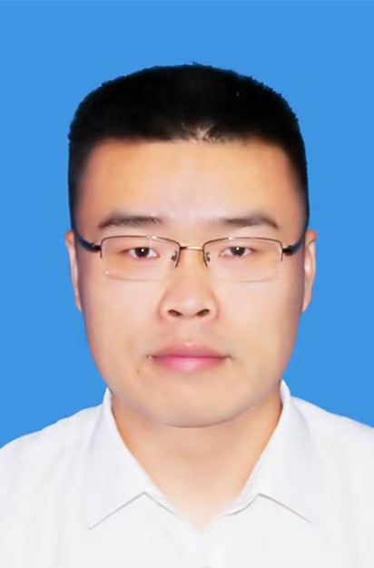 周飞