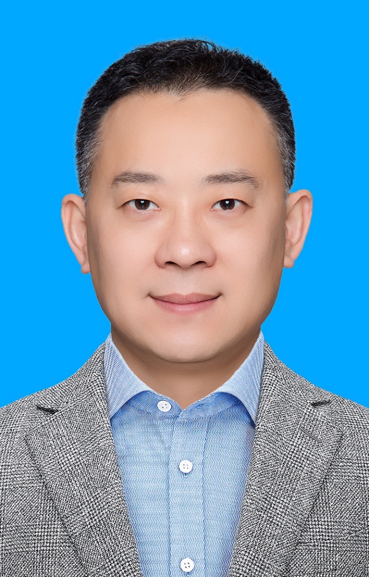肖东