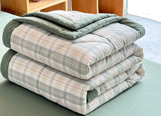 丁意*家庭困难，新就业家庭子女想要一个夏凉被