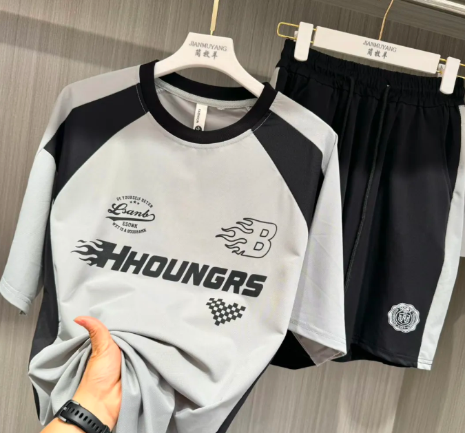 徐嘉*残疾儿童想要一件190衣服男童